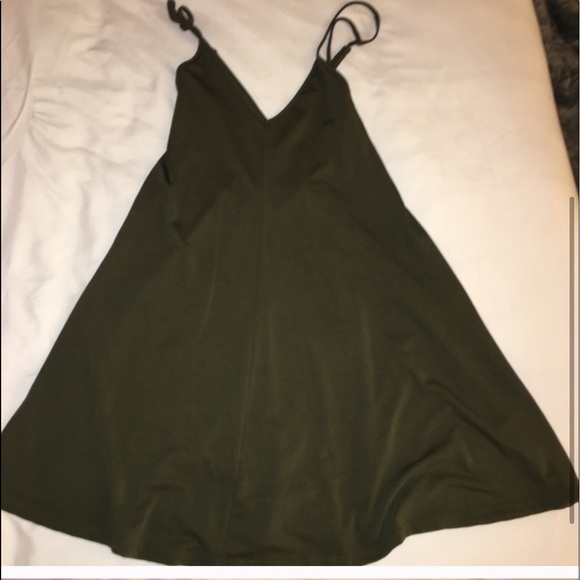 🌿LULU’S SWING DRESS🍃 - Picture 4 of 4